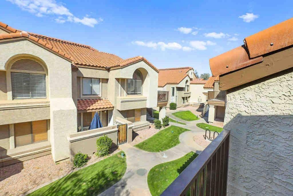 The Cool Cactus Condo With Pool And Jacuzzi Tempe Zewnętrze zdjęcie